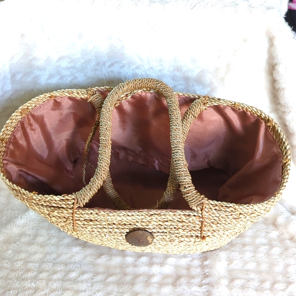 HANDWOVEN Caribbean Beach Tote ~ 🌴 ⛱️ 🛥⛵️ - Picture 10 of 16